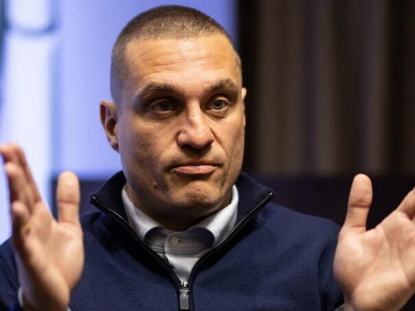 Vidić prozvao Vučića: Kriminalci i huligani maltretiraju najbolje među nama