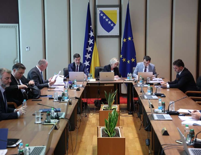 Vijeće ministara BiH o prilivu migranata i sigurnosnoj situaciji u privremenim centrima
