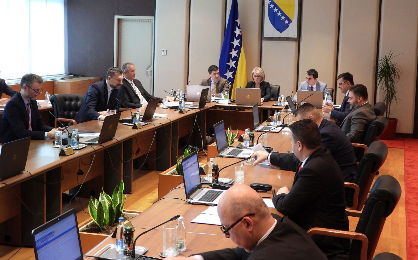 Vijeće ministara danas o budžetu institucija i platama zaposlenih