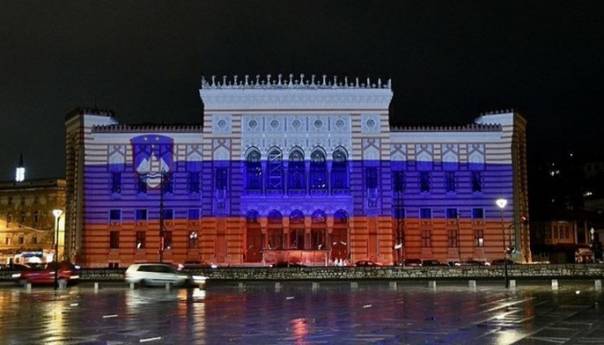 Vijećnica osvijetljena povodom predsjedavanja Slovenije Vijećem EU