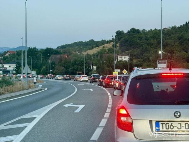 Vikend kao noćna mora: Od Čelebića do Konjica sve stoji