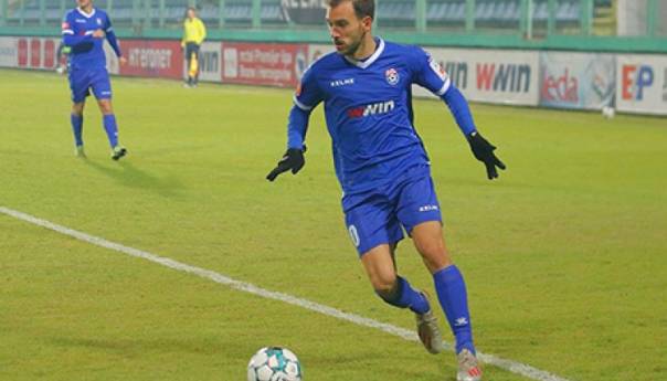 Viktor Angelov karijeru nastavlja u rumunjskom Voluntariju