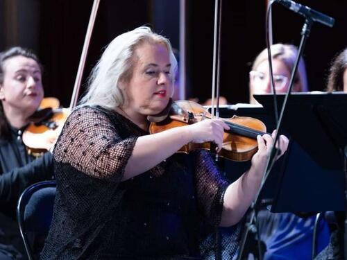 Violeta Smailović-Huart donosi čaroliju filmske muzike s balkona u srcu Sarajeva