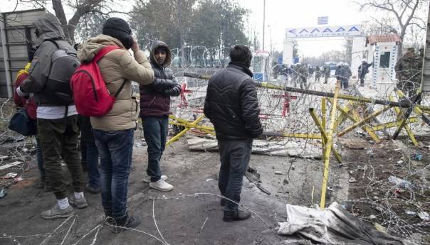 Više hiljada migranata vraćeno sa granice Grčke, situacija je sve napetija