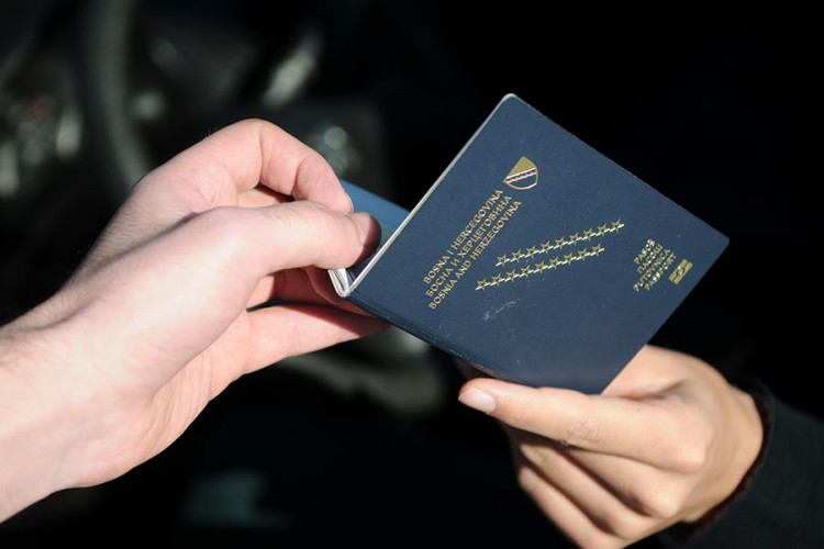 Više od 1.150 osoba posjeduje diplomatski pasoš BiH