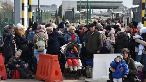 Više od 1,2 miliona stanovnika napustilo Ukrajinu