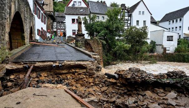 Više od 150 mrtvih u poplavama širom Evrope