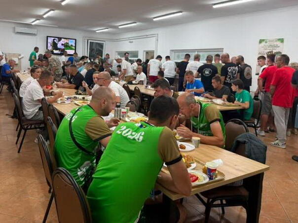 Više od 16.000 toplih obroka za učesnike Marša mira i kolektivne dženaze u Potočarima