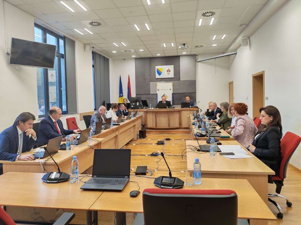 Više od 200 neriješenih predmeta protiv nosilaca pravosudnih funkcija