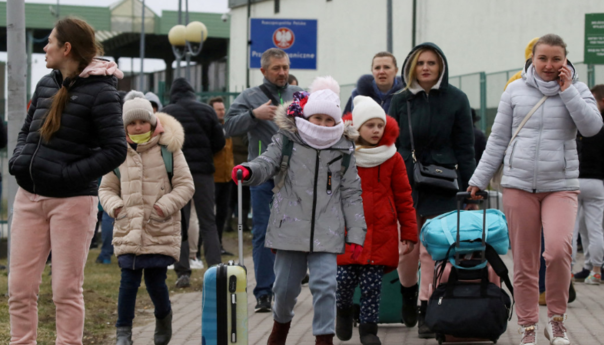 Više od 28.000 Ukrajinaca stiglo u Poljsku