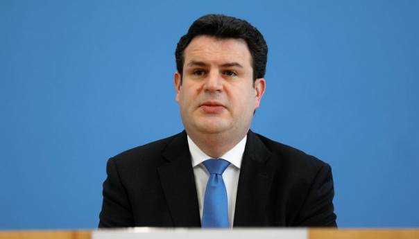 Više od 300.000 ljudi u Njemačkoj ostalo bez posla