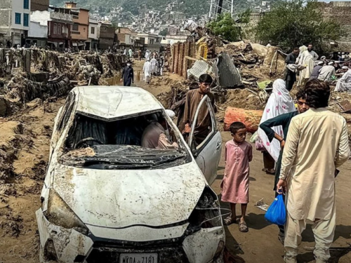 Više od 300 poginulih u poplavama u Pakistanu od petka: "Izgledalo je kao sudnji dan"