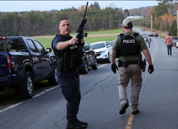 Više od 300 policajaca u "lovu" na masovnog ubicu iz SAD-a
