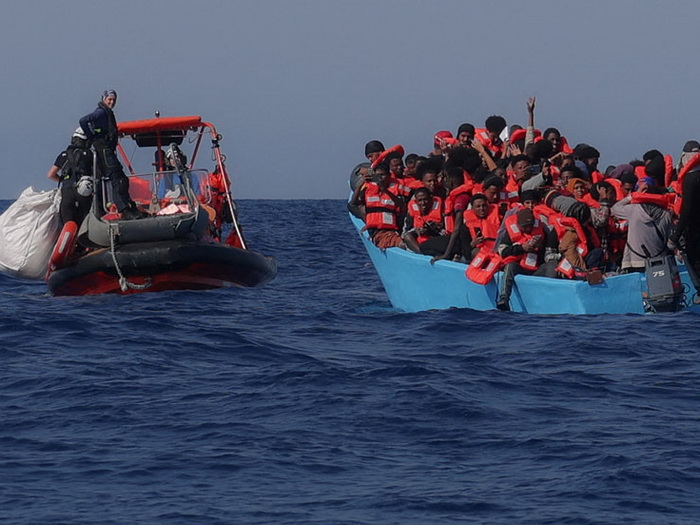 Više od 400 migranata spašeno kod obale Libije