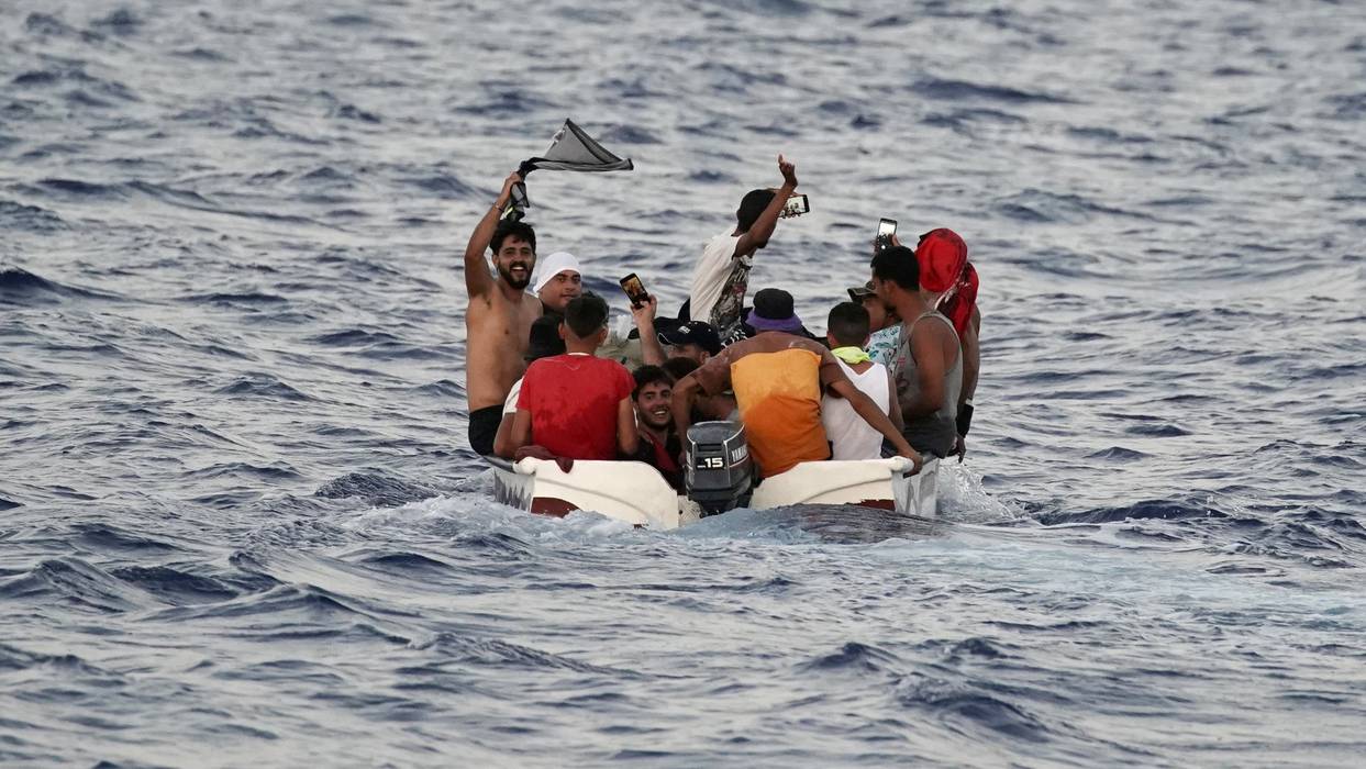 Više od 500 migranata stiglo na Lampedusu