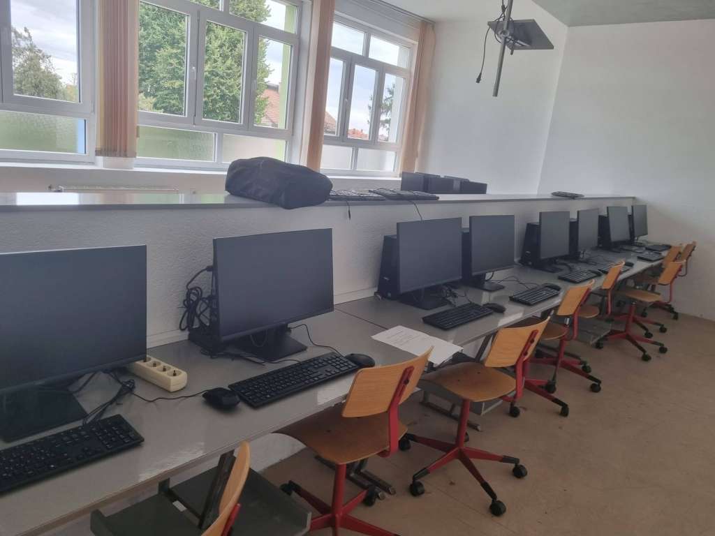 Više od 70 povratničkih škola dobilo 