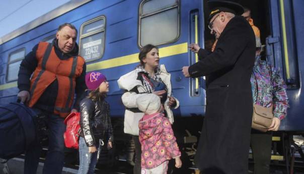Više od četiri miliona izbjeglica napustilo Ukrajinu