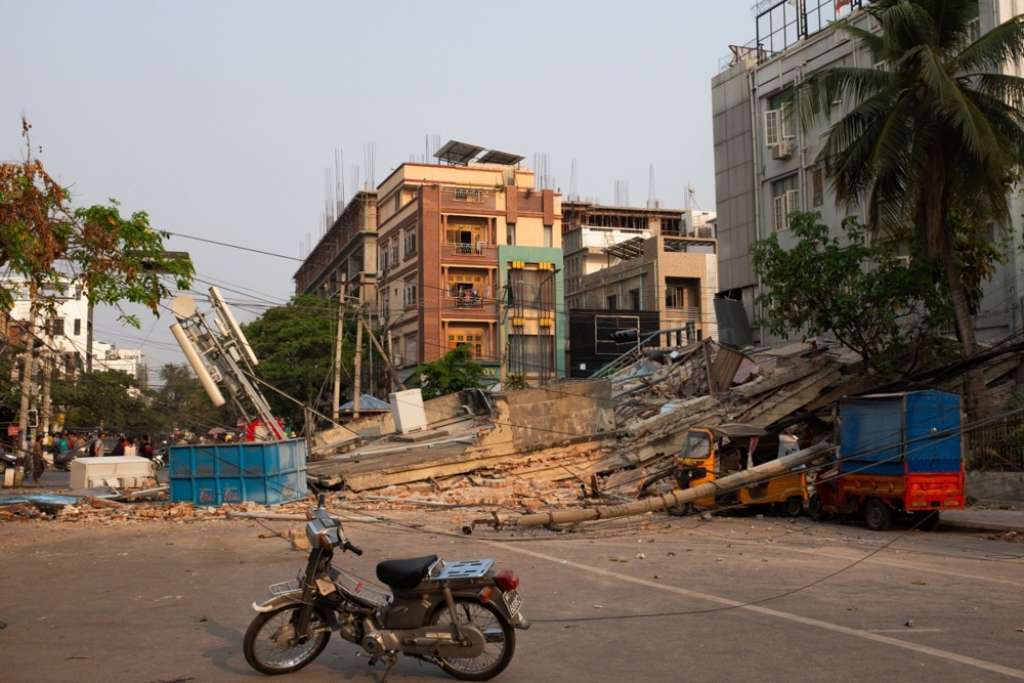 Više od hiljadu poginulih u zemljotresu u Mjanmaru