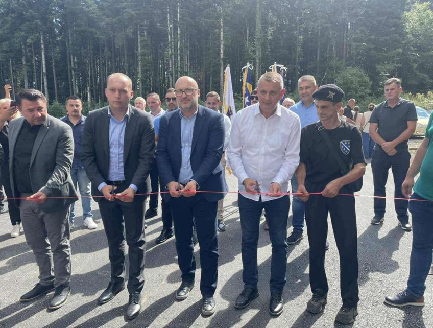 Više od milion KM za sigurniju i moderniju Saničku dolinu: Otvoren put Sanica-Lanište