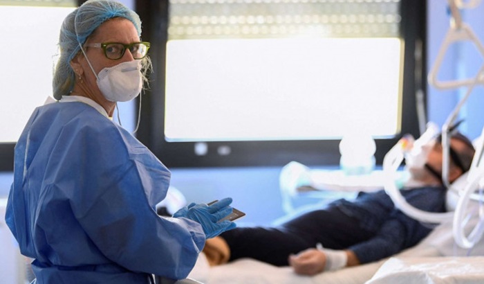 Više od pola miliona ljudi u svijetu umrlo je od koronavirusa