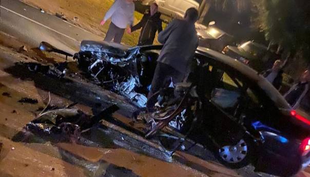 Više osoba povrijeđeno u teškoj saobraćajnoj nesreći