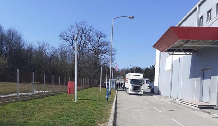 Višković i Šeranić dočekali novi kontingent ruskih vakcina