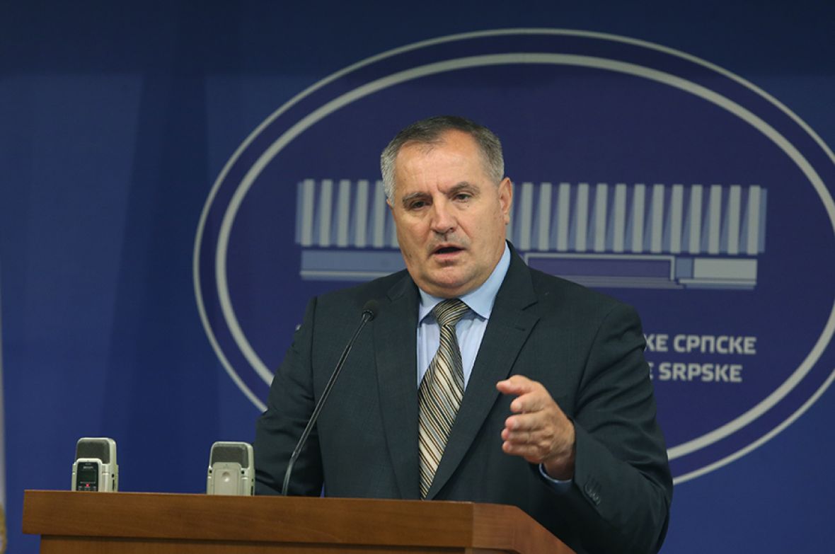 Višković: Podnesene krivične prijave zbog 500 ljudi u tri kafića