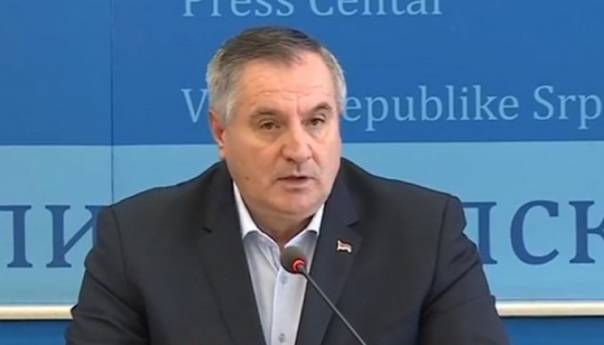 Višković: Prioritet sačuvati radna mjesta i zaštititi privredu
