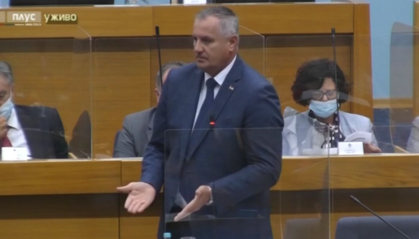 Višković: Srpske sudije spremne da se povuku kad to zatraži RS