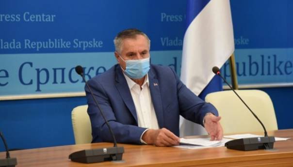 Višković zatražio prioritetnu vakcinaciju vozača u međunarodnom teretnom prevozu