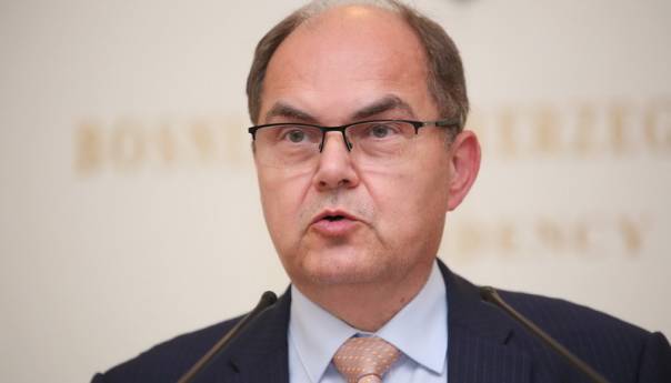Visoki predstavnik i BiH: Ko je Christian Schmidt i kakav ga posao čeka