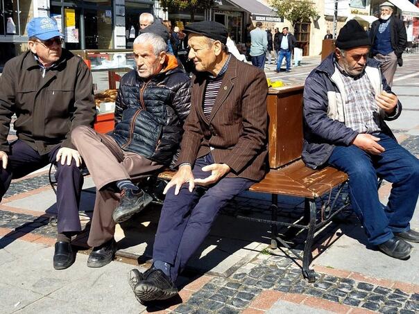 Visoki troškovi života u Turskoj tjeraju penzionere nazad na tržište rada