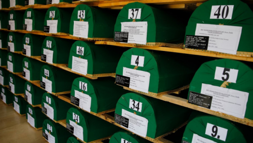 Visoko: Tabuti sa srebreničkim žrtvama spremni za kolektivnu dženazu