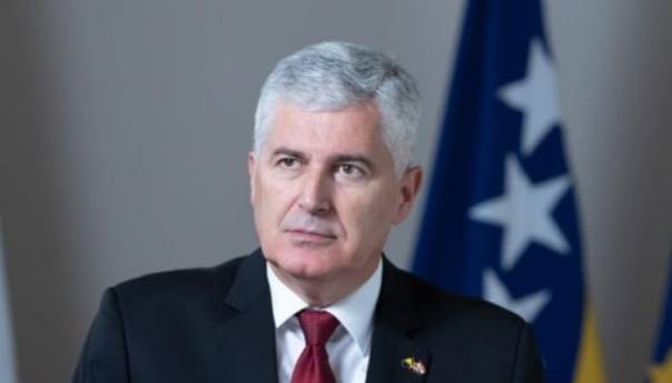 Vjera u Kristovo uskrsnuće pobjeđuje beznađe i daje smisao našim životima