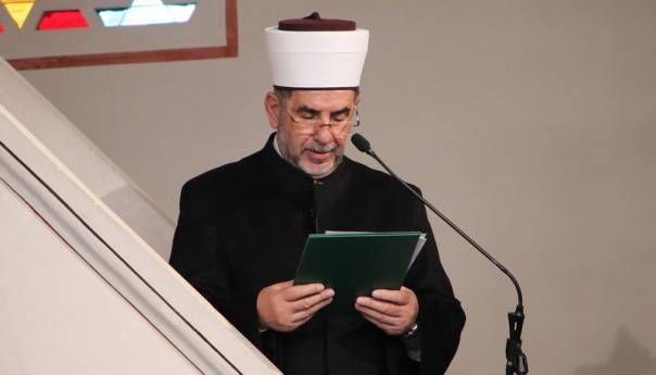 Vjernici klanjali bajram-namaz u Ferhat-pašinoj džamiji