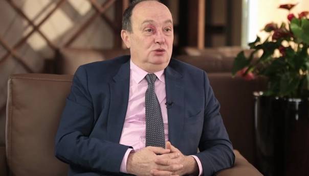 Vjerujem da ćemo riješiti pitanje ugovora IZ BiH sa državom