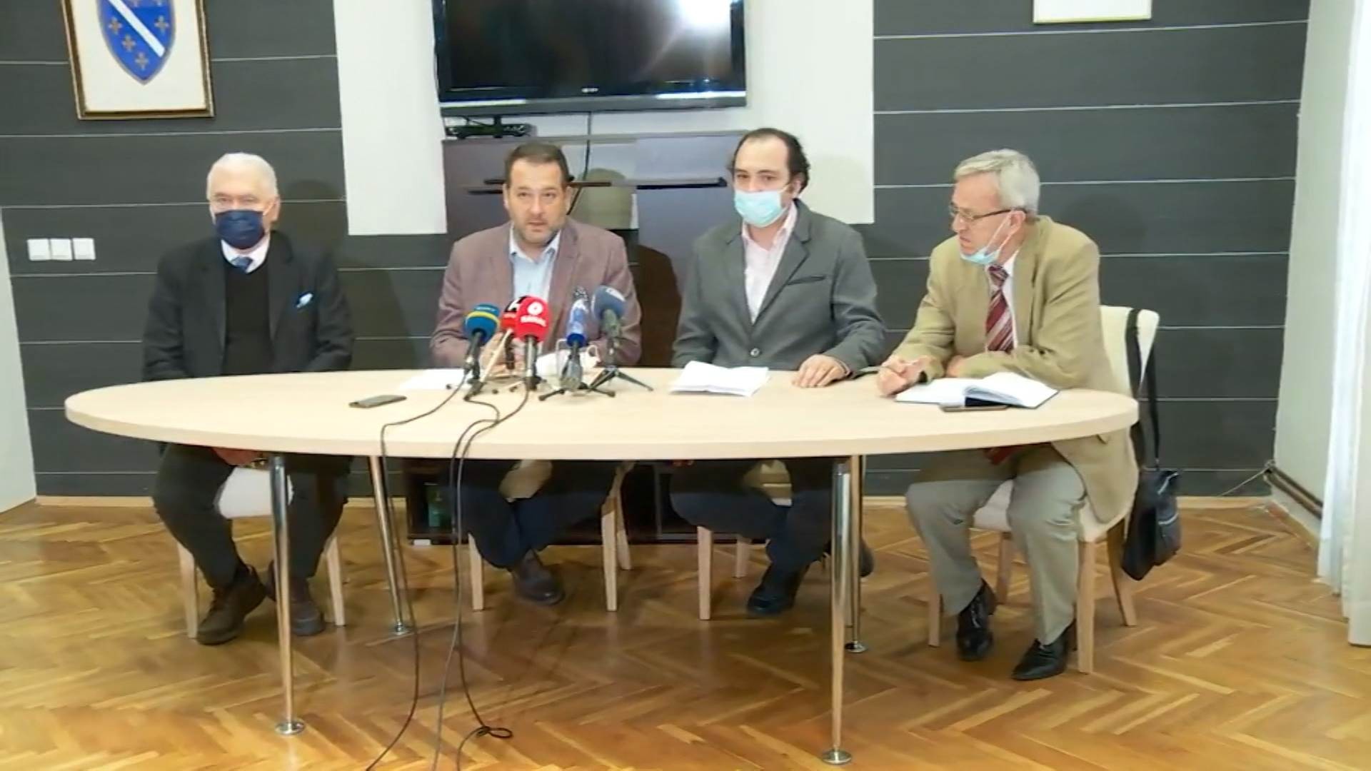VKBI, HNV, SGV i Krug 99: Oni koji bi da razdužuju neka idu iz BiH