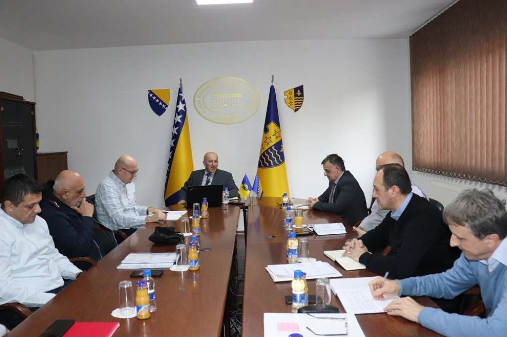 Vlada BPK-a i predstavnici JP Autoceste FBiH o realizaciji projekta izgradnje tunela Hranjen