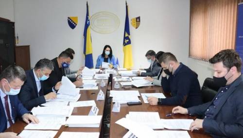 Vlada BPK-a ublažila mjere, učenici se vraćaju u školu