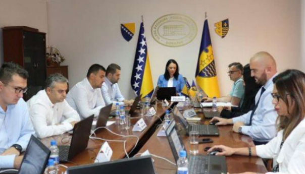 Vlada BPK formirala tim za pregovore sa Sindikatom doktora medicine i stomatologije