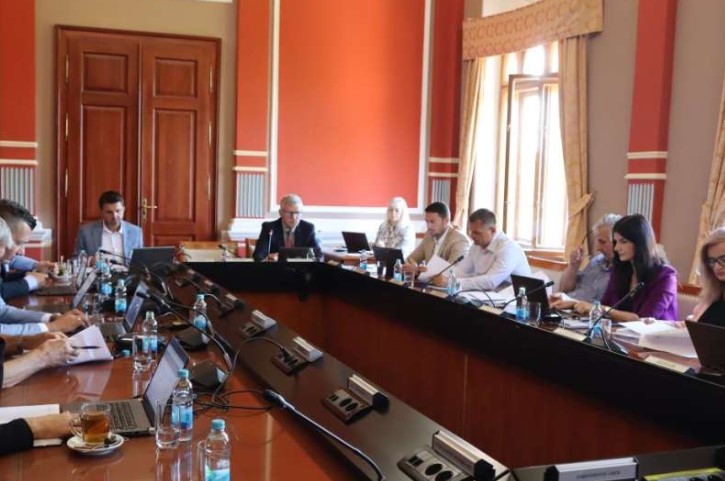 Vlada Brčko distrikta usvojila program donacija i dodijelila sredstva za projekte od javnog interesa
