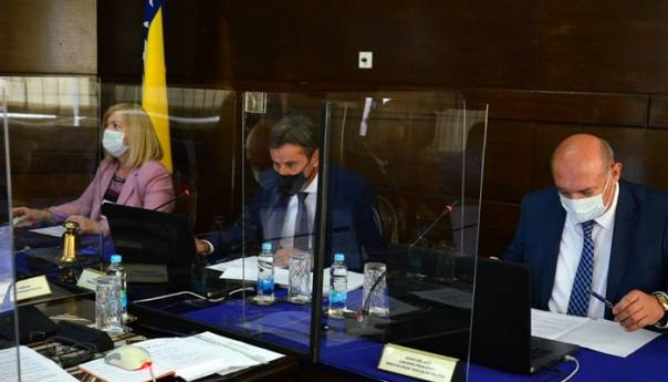 Vlada FBiH: 200 miliona KM kantonima