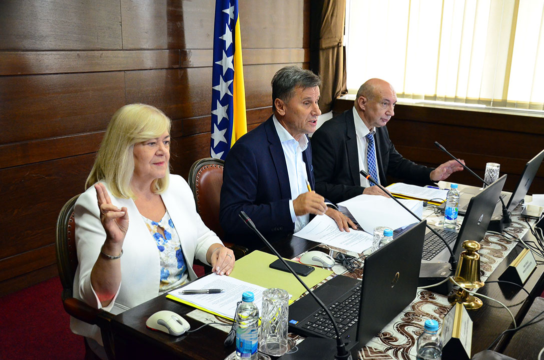 Vlada FBiH: Saglasnost za dodatna sredstva Košarkaškom savezu BiH