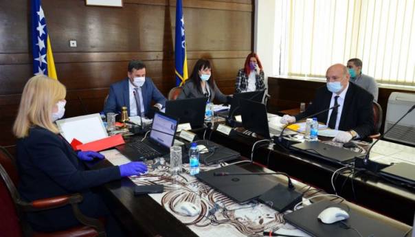 Vlada FBiH danas u Sarajevu o planu vakcinacije