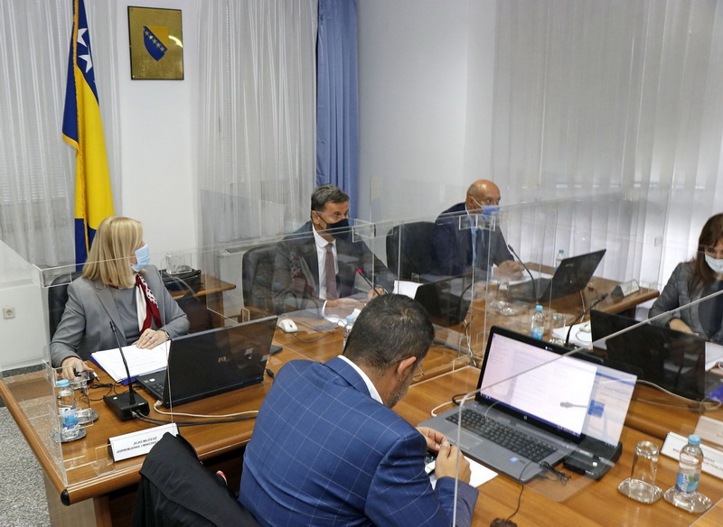Vlada FBiH danas uplatila općinama skoro 30 miliona KM