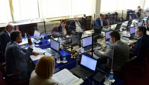 Vlada FBiH donijela niz odluka na današnjoj sjednici