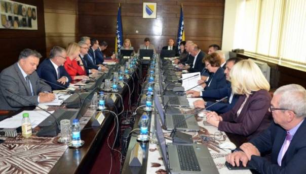 Vlada FBiH donijela odluku o naknadi za proizvodnju energije iz OIEiEK-a