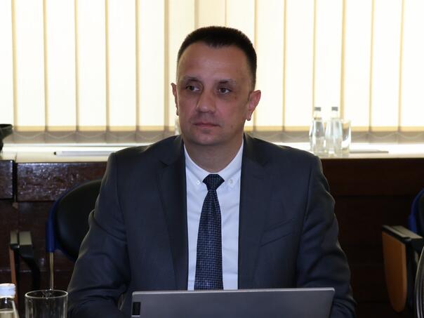 Vlada FBiH izdvojila skoro 5 miliona KM za uvezivanje radnog staža