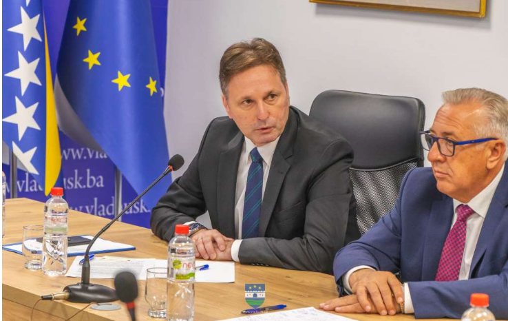 Hrnjić: Vlada FBiH je uključena u sve što se dešava u Unsko-sanskom kantonu