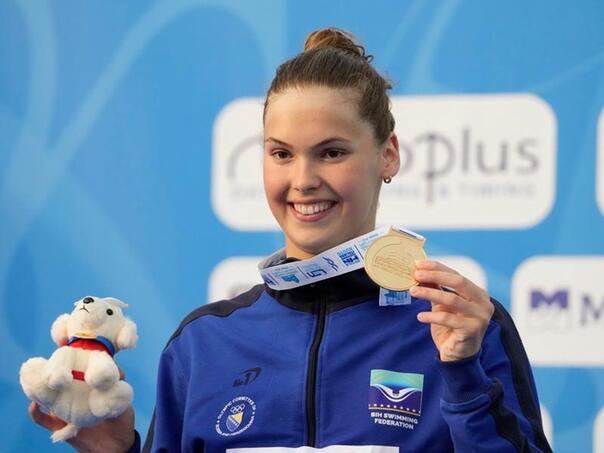 Vlada Federacije BiH nagradila Lanu Pudar s 38.000 KM i njenog trenera sa 16.500 KM